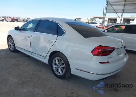 2017 Volkswagen Passat 1.8T S из США, поврежденный, VIN 1VWAT7A36HC031807